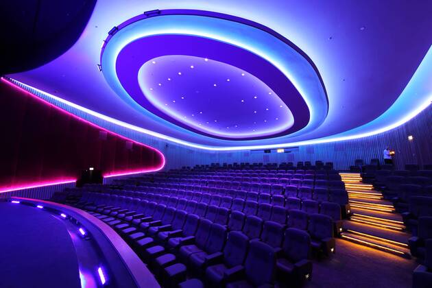 Zoo Palast 29 08 2019 Light design in the cinema Zoo Palast, Zoopalast, hall 2, historical cinema hall 2, Hardenbergstrasse 29A, Berlin 29 08 2019