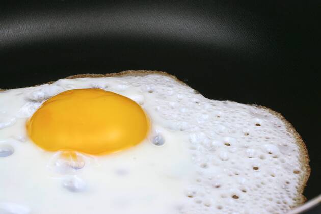 Fried egg in a frying pan, McPBBO McPBBO