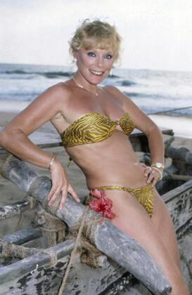Stein des Todes Stein des Todes aka. Deathstone Regie: Franz Josef Gottlieb Darsteller: Elke Sommer - Szenenfoto zu Dreharbeiten im Jahr 1987, Copyright: HelmutxReiss UnitedArchives830001027
