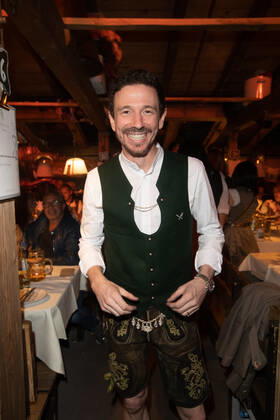 Celebrities on Day 5 of the Wiesn, film producer and Constantin Film director Oliver Berben celebrated on 25 September 2019 in the Käfer Wiesnschänke at the Oktoberfest in Munich Munich Bavaria Germany Theresienwiese
