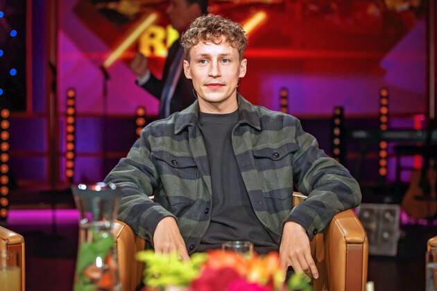 MDR Riverboat singer Tim Bendzko on the occasion of the recording of the MDR talk show Riverboat on 18 10 2019 in Studio 3 of Mediacity Leipzig 20191018SFL0034
