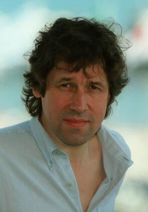 Stephen Rea Actor Between The Devil And The Deep Blue Sea, Photocall, 47th Cannes Film Festival Cannes, France 21 May 1995 Am 21.05.1995 Beim Photocall Zu Der Teufel Und Die Tiefe Blaue See, 47. Internationale Filmfestspiele Von Cannes Between The Devil And The Deep Blue Sea Photocall At The 47th Cannes Film Festival Stephen Rea Actor Between The Devil And The Deep Blue Sea, Photocall, 47th Cannes Film Festival Cannes, France 21 May 1995 Am 21.05.1995 Beim Photocall Zu Der Teufel Und Die Tiefe Blaue See , 47. Internationale Filmfestspiele Von Cannes Between The Devil And The Deep Blue Sea Photocall At The 47th Cannes Film Festival  Copyright: MaryxEvansxAFxArchivexGrahamxWhitbyxBoot 12052285 
