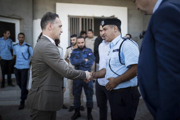 Heiko Maas, Federal Foreign Minister, admitted during a visit to the Detention Center in Zuwara, 27 10 2019 Maas travels to Tunisia, Libya and Egypt for three days for political talks Zuwara Libya Copyright: xFlorianxGaertner photothek.netx
