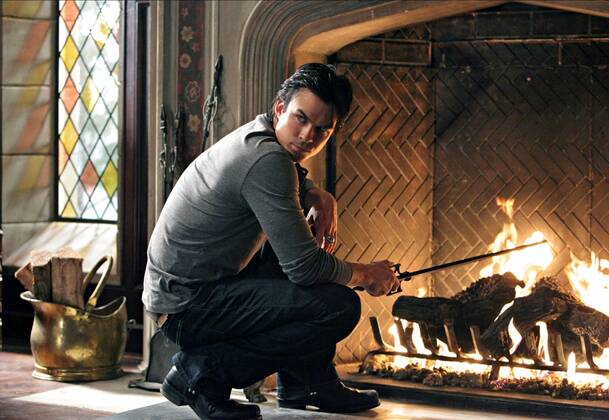 Ian Somerhalder Characters: Damon Salvatore Television: The Vampire Diaries : Season 2 (TV-Serie) Usa 2009-2017, 2. Staffel, Season 2 Episode 2.06: Plan B (Plan B, Regie: John Behring, 2010) 09 September 2010 Plan B - Ian Somerhalder as Damon in THE VAMPIRE DIARIES on The CW. Photo: Quantrell Colbert The CW ?®2010 The CW Network, LLC. All Rights Reserved. Copyright: MaryxEvansxAFxArchivexWarnerxBros.xTv 12672433 editorial use only