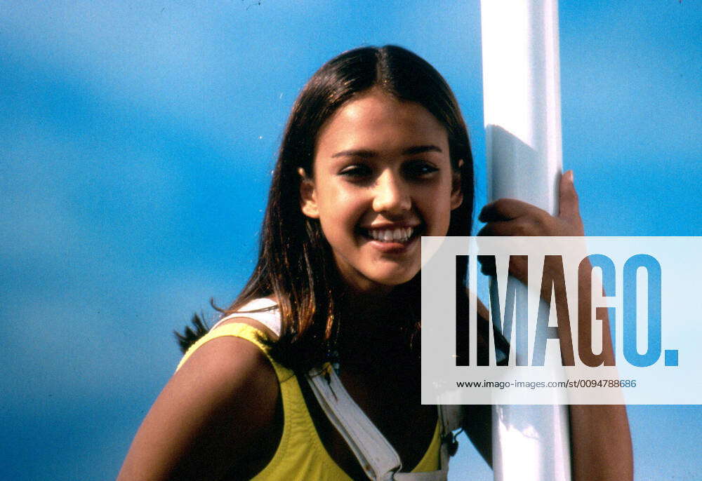 Maya Rivers Graham Jessica Alba Characters: MAYA GRAHAM Film: Flipper Director: Alan ...