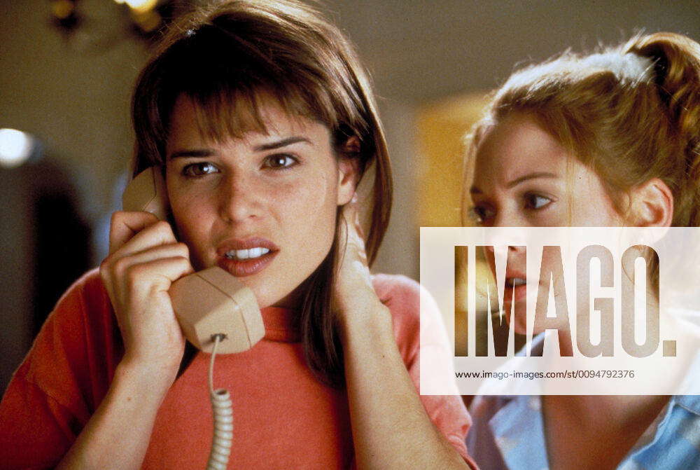 Neve Campbell & Rose Mcgowan Characters: Sidney Prescott & Tatum Riley ...