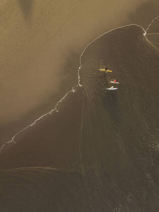 Aerial view of surfers at the beach Indonesia, Bali CR_KOTRIN191016G-220217-01