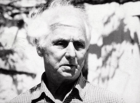 MAX ERNST Photographic portrait of Max ERNST 1891 1976 Credit Collection KHARBINE TAPABOR  KH26045