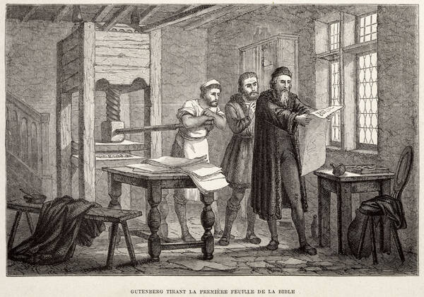 GUTENBERG GUTENBERG GUTENBERG 1400 1468 drawing the first sheet of the Bible Engraving in Life of Illustrious Scientists by FIGUIER, 1867 Credit Collection Grob KHARBINE TAPABOR  KH29775