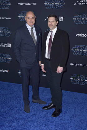 Roger Guyett and Patrick Tubach at the world premiere of the movie Star Wars Episode IX The Rise of Skywalker Star Wars Episode IX Skywalkers Ascent Simultaneously at TCL Chinese Theater, El Capitan Theatre and Dolby Theatre Los Angeles, 16 12 2019 Foto:xD.xStarbuckx xFuturexImage