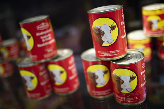 Canned beef goulash, recorded in Berlin, 24 01 2020 Berlin Germany Copyright: xFlorianxGaertner photothek.netx