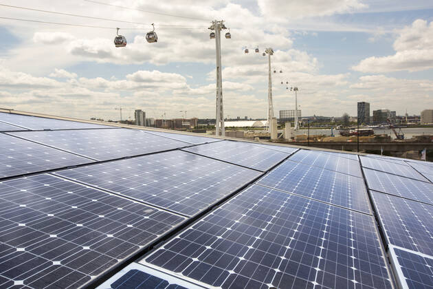 IMAGO Creative: Business, Innovative Technologie-Lösungen Solar PV panels on the roof of the Crystal building London, England, United Kingdom ,editorial use only CR_OQMH191206B-251034-01