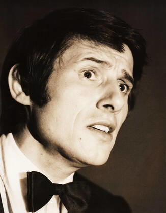 Udo Jürgens, österreichischer Komponist, Pianist und Sänger, Deutschland um 1977. Austrian composer, pianist and singer Udo Juergens, Germany around 1977. Nur redaktionelle Nutzung. Editorial usage only. Copyright: ArthurxGrimm UnitedArchives82004063