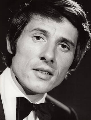 Udo Jürgens, österreichischer Komponist, Pianist und Sänger, Deutschland um 1977. Austrian composer, pianist and singer Udo Juergens, Germany around 1977. Nur redaktionelle Nutzung. Editorial usage only. Copyright: ArthurxGrimm UnitedArchives82004092