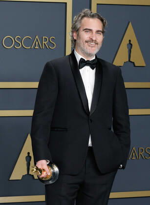 Joaquin Phoenix, winner of Best Actor in a Leading Role for Joker, appears backstage with his Oscar during the 92nd annual Academy Awards at Loews Hollywood Hotel in the Hollywood section of Los Angeles on Sunday, February 9, 2020.  LAP20200209832 JOHNxANGELILLO