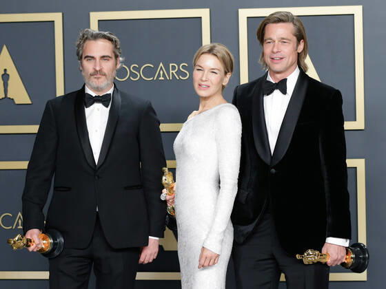 (L-R) Joaquin Phoenix, winner of Best Actor in a Leading Role for Joker, Renée Zellweger, winner of Best Actress in a Leading Role for Judy, and Brad Pitt, winner of Best Actor in a Supporting Role for Once Upon A Time In Hollywood, appear backstage with their Oscars during the 92nd annual Academy Awards at Loews Hollywood Hotel in the Hollywood section of Los Angeles on Sunday, February 9, 2020.  LAP20200209856 JOHNxANGELILLO