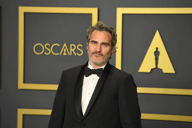 February 9, 2020, Los Angeles, California, USA: JOAQUIN PHOENIX in the Press Room during the 92nd Academy Awards, presented by the Academy of Motion Picture Arts and Sciences (AMPAS), at the Dolby Theatre in Hollywood. Los Angeles USA - ZUMAz03_ 20200209_zbp_z03_391 Copyright: xKevinxSullivanx