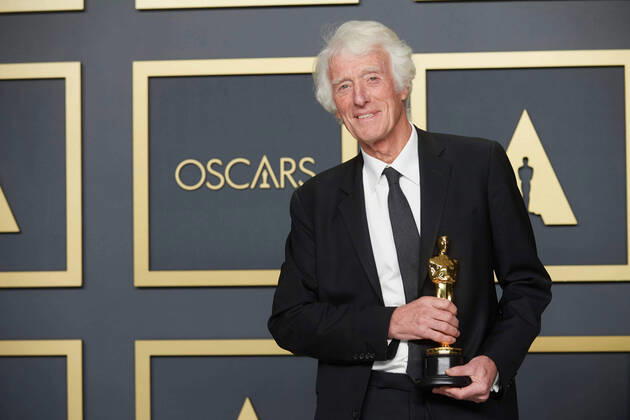 Roger Deakins poses backstage with the Oscar for Cinematography during the live ABC Telecast of The 92nd Oscars at the Dolby Theatre in Hollywood, CA on Sunday, February 9, 2020. Los Angeles CA USA  Copyright: xNickxAgrox 339671035PLX