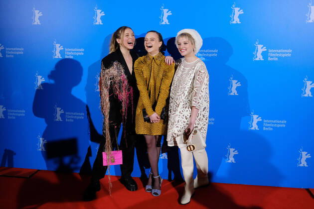 Actress Jella Haase, Lena Urzendowsky and Anna Lena Klenke during the premiere of the film KOKON at the 70th Berlin International Film Festival snapshot photography xK M Krause