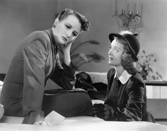 OSCARS. Beste Nebendarstellerin. PreistrÃ¤gerinnen 1941-1950 THE GREAT LIE, from left: Mary Astor, Bette Davis, 1941 Courtesy Everett Collection PUBLICATIONXNOTxINxCANxCHNxFRAxITAxJPNxNORxPOLxRUSxESPxUKxUSA Copyright: xCourtesyxEverettxCollectionx MBDGRLI EC045