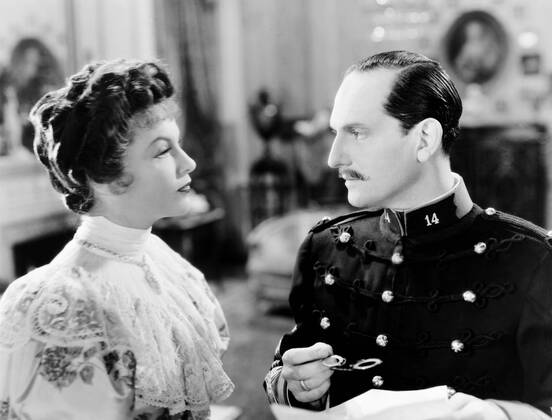 OSCARS. Bester Nebendarsteller. PreistrÃ¤ger 1937-1940 THE LIFE OF EMILE ZOLA, from left, Gale Sondergaard, Joseph Schildkraut, 1937 Courtesy Everett Collection PUBLICATIONXNOTxINxCANxCHNxFRAxITAxJPNxNORxPOLxRUSxESPxUKxUSA Copyright: xCourtesyxEverettxCollectionx MBDLIOF EC161