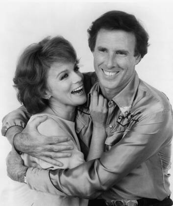 MIDDLE AGE CRAZY, from left: Ann-Margret, Bruce Dern, 1980. 20th Century-Fox Film Corporation, TM & Copyright courtesy Everett Collection Â©20thCentFox Courtesy Everett Collection PUBLICATIONXNOTxINxCANxCHNxFRAxITAxJPNxNORxPOLxRUSxESPxUKxUSA Copyright: x20thCentFox CourtesyxEverettxCollectionx MBDMIAG FE002