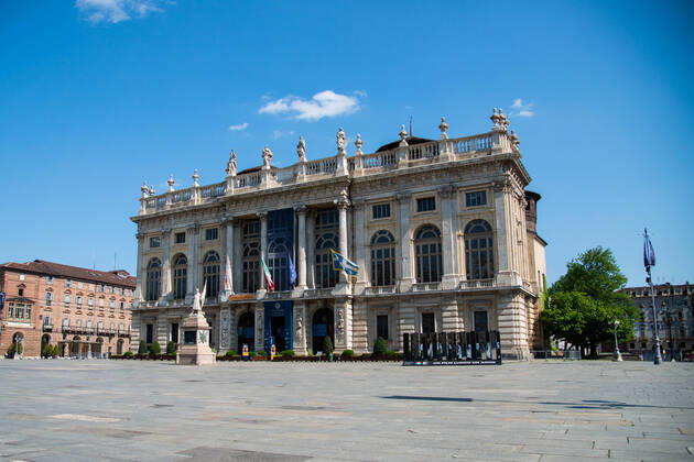 Italy: Turin lockdown 14th April 2020 A view shows Piazza Castello and a deserted Turin on April 14, 2020 in Italy, during the country s lockdown aimed at curbing the spread of the COVID-19 infection, caused by the novel coronavirus. Turin Piedmont Turin Italy Copyright: AlbertoxGandolfo