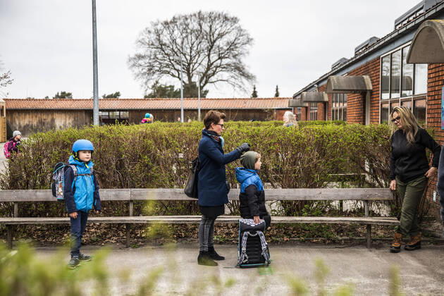 Stengaard School in Gladsaxe Municipality receives first pupils after reopening, Wednesday, April 15, 2020, Denmark,  Copyright: ÓlafurxSteinarxRyexGestsson ÓlafurxSteinarxGestssonx COP103 spdk20200415-084409-L