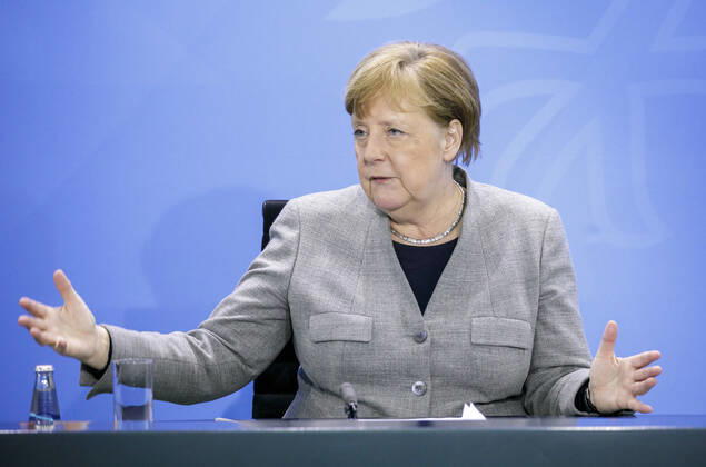 Chancellor Angela Merkel, CDU, gives a press briefing after a video conference of the Federal Government with the State Premiers, in connection with the corona virus Berlin, 15 04 2020 Berlin Germany Copyright: xThomasxImo photothek.netx