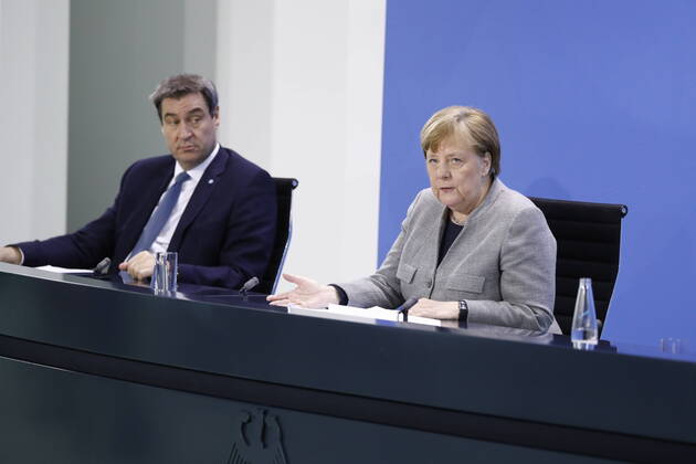 Markus Söder, Bavarian Prime Minister, Chancellor Angela Merkel, Germany, Berlin, Federal Chancellery, press conference by Chancellor Merkel following the discussion with the heads of government of the Länder in connection with the coronavirus , 15 04 2020
