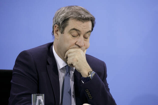 The State Premier of Bavaria, Markus Soeder, CSU, gives a press briefing after a video conference between the Federal Government and the State Premiers, in connection with the corona virus Berlin, 15 04 2020 Berlin Germany Copyright: xThomasxImo photothek.netx