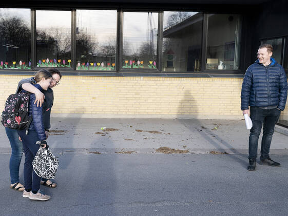 Toelloese School in Holbaek Municipality welcomes first pupils after reopening, Thursday, April 16, 2020, Toelloese Denmark,  Copyright: fotograf@clausbech.dkx+45x23246620, ClausxBechx COP108 spdk20200416-100818-L