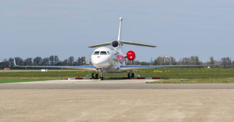 ROTTERDAM 18-04-2020, Rotterdam The Haque Airport. Privejets staan ook stil op Rotterdam vanwege de corona crisis. Rotterdam The Haque Airport (RTHA)  x7847591x Copyright: