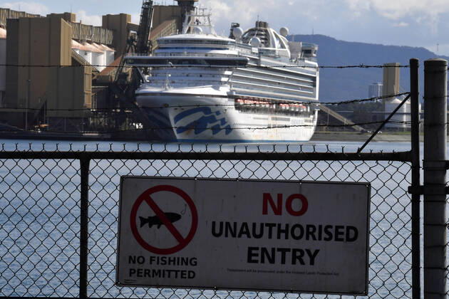 RUBY PRINCESS DEPARTURE, The Ruby Princess cruise remains docked at Port Kembla, Wollongong, Sunday, April 19, 2020. A criminal investigation has been launched into how cruise line operator Carnival Australia was allowed to disembark Ruby Princess passengers in Sydney, resulting in several deaths and COVID-19 outbreaks throughout the country. The Ruby Princess was due to depart Port Kembla today. ( NO ARCHIVING, EDITORIAL USE ONLY, NO USE IN BOOKS WITHOUT CONSENT WOLLONGONG NSW AUSTRALIA  Copyright: xDEANxLEWINSx 20200419001464191704