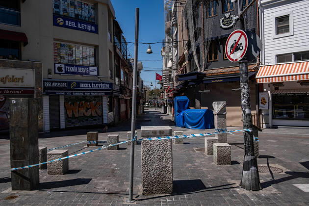 (200419) -- ISTANBUL, April 19, 2020 (Xinhua) -- Photo taken on April 18, 2020 shows an empty street amid the COVID-19 pandemic in Istanbul, Turkey. Turkey s COVID-19 cases on Saturday surged to 82,329 after 3,783 new cases were confirmed, becoming the hardest-hit country of the novel coronavirus in the Middle East. (Xinhua) TURKEY-ISTANBUL-COVID-19 