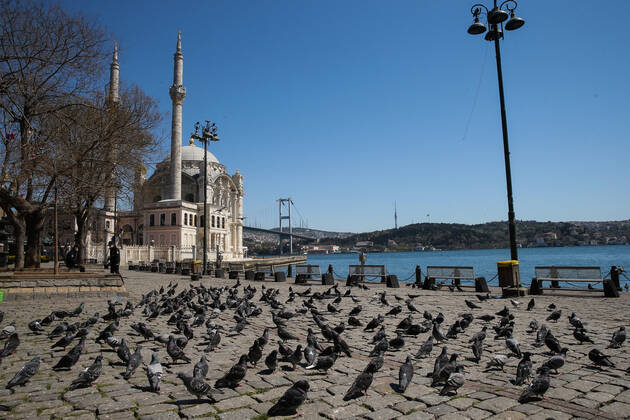 Ortakoy district, one of the touristic spot at Bosphorus in Istanbul, Saturday, April 18, 2020, during a two-day curfew declared by the government in an attempt to control the spread of coronavirus. Copyright: TolgaxAdanali 16723600