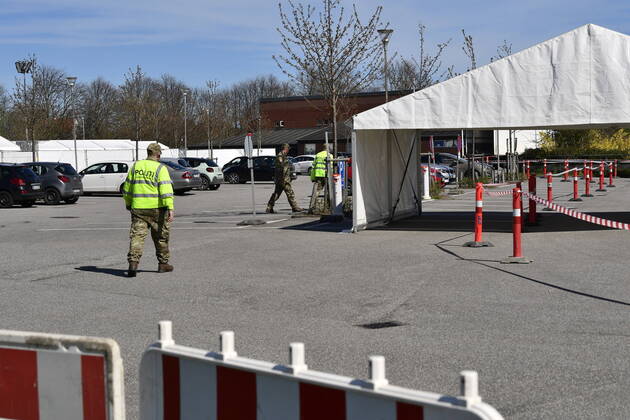 Authorities are setting up COVID 19 test centers in tents at Vejlby Risskov Hall in Aarhus, Monday April 20, 2020, Aarhus Denmark,  Copyright: BoxAmstrupx spdk20200420-144722-L