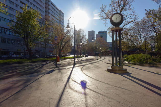 20 04 2020,Berlin,Germany,GER,the city at the time of the corona pandemic Olof Palme Platz