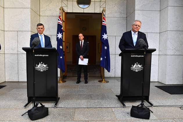 SCOTT MORRISON CORONAVIRUS UPDATE, Chief Medical Officer Professor Brendan Murphy, Minister for Health Greg Hunt and Prime Minister Scott Morrison speak to the media at a press conference in Canberra, Tuesday, April 21, 2020. ( NO ARCHIVING, EDITORIAL USE ONLY, NO USE IN BOOKS WITHOUT CONSENT Canberra ACT AUSTRALIA  Copyright: xMICKxTSIKASx 20200421001464521611
