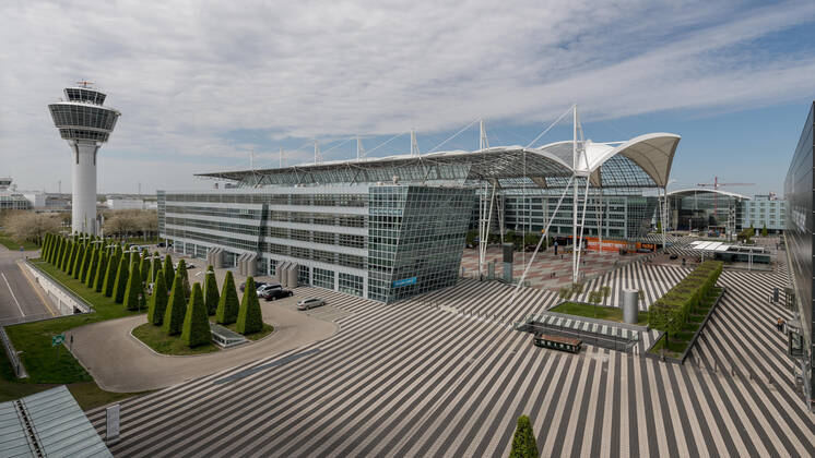 Effects Corona Munich Airport In the picture Tower MAC Munich Airport Center Forecourt Terminal 2 Munich Airport Munich Bavaria Germany Copyright: Passion2Press MarkusxFischerx