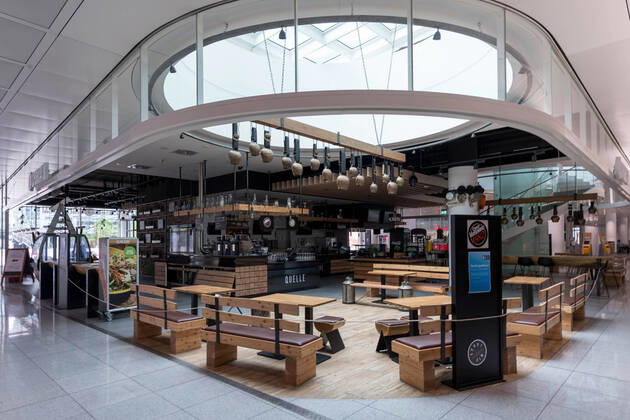 Effects Corona Munich Airport Closed gastronomy in the picture Terminal 2 Munich Airport Munich Bavaria Germany Copyright: Passion2Press MarkusxFischerx