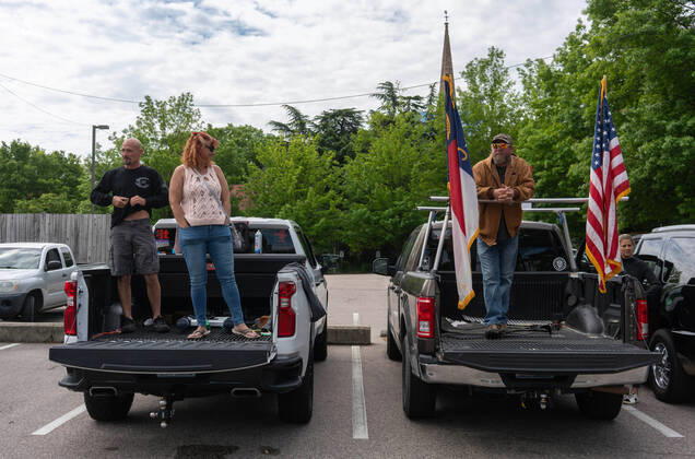 April 21, 2020, Raleigh, NC, USA: ReOpenNC protesters calling for ending or relaxing coronavirus executive orders in Raleigh, NC Tuesday, April 21, 2020. Raleigh USA - ZUMAd43_ 20200421_znp_d43_013 Copyright: xMehmetxDemircix