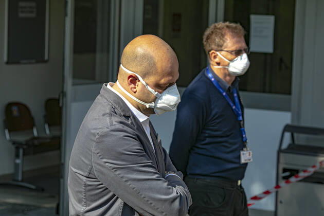 Bergamo Coronavirus - serological tests on citizenship at the Pesenti-Fenaroli Hospital of Alzano Lombardo in the photo Camillo Bertocchi mayor of Alzano Lombardo (Foto Sergio Agazzi Fotogramma, Bergamo - 2020-04-23) p.s. la foto e utilizzabile nel rispetto del contesto in cui e stata scattata, e senza intento diffamatorio del decoro delle persone rappresentate  Copyright: xFotox SergioxAgazzix xFOTOGRAMMAx