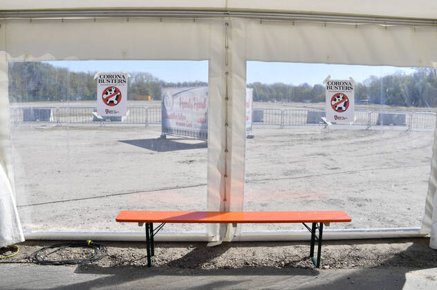 The central fairground at Kurt Schumacher Damm 207 becomes the first corona test station in Berlin Berlin, 23 04 2020 Foto:xF.xKernx xFuturexImage