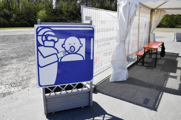 The central fairground at Kurt Schumacher Damm 207 becomes the first corona test station in Berlin Berlin, 23 04 2020 Foto:xF.xKernx xFuturexImage