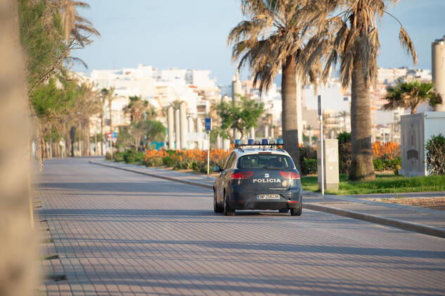 20200423 Corona Lock down in Mallorca PALMA DE MALLORCA, SPAIN APRIL 23 2020 Car of the Policia National ant the Playa de Palma at Corona Lock down in Mallorca on April 23, 2020 in Palma de Mallorca, Palma de Mallorca Baleares Spain