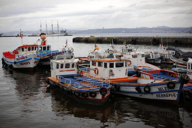 Valparaiso, April 24, 2020 Boats at Muelle Prat in Valparaiso during emergency by Covid 19 Raul Zamora Aton Chile, Valparaiso Chile Aton 414298  Copyright: RAULxZAMORA ATONCHILE