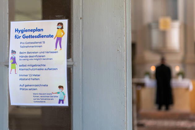 Corona Pandemic Information with hygiene rules for church services at the church of Hermsdorf where on 26 04 2020 a service took place again The Free State of Saxony allows since 20 04 2020 services with up to 15 visitors Hermsdorf Saxony Germany