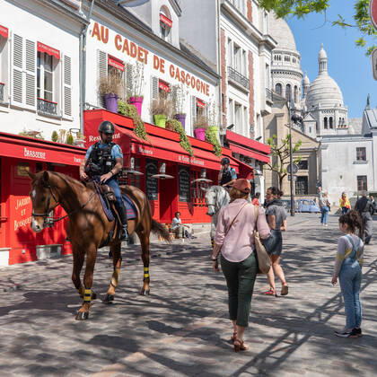 April 26, 2020, Paris, FR: (INT) Covid-19:Empty Paris. April 26,2020, Paris,France:Some touristic hotspots in Paris city like Cafe Les Deux Magots, Arc de Triomphe et Champs-Elysees, Champs-Elysees, Jardin du Luxembours, Pont Alexandre III, La Sorbonne , Marche aux puces,Montmartre street continued to be very empty during this covid-19 pandemic this Sunday. ..Credit: Thenews2 Paris - ZUMAn293 20200426_znp_n293_016 Copyright: xEricxBrommex