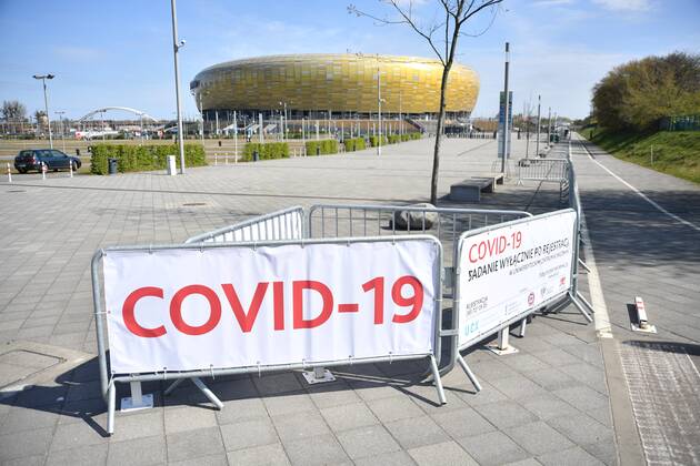 Drive & Go-Thru mobile tent for testing for the coronavirus at the Energa Arena in Gdansk Drive & Go-Thru mobile tent for testing for the coronavirus at the Energa Arena on April 27, 2020 in Gdansk, Poland EN_01426432_0001 